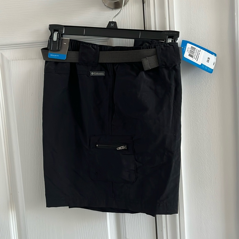 2 PAIR NEW w/TAGS Women’s Columbia MED. Black Sandy River Cargo Shorts - Ins 6”